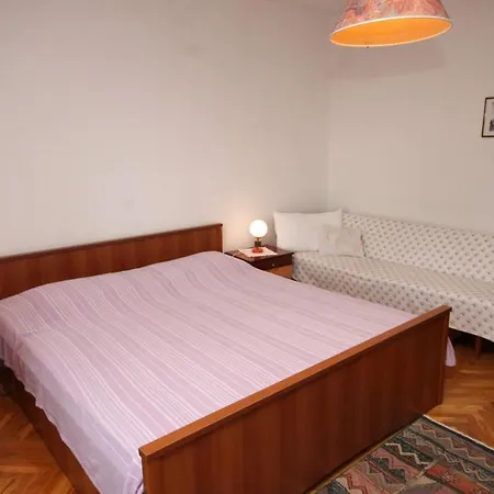 2253b Медулин